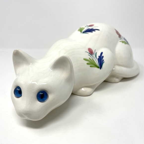 ELPA Alcobaca Ceramic Cat with Glass Blue Glass Eyes Made in Portugal Flowers - Picture 1 of 9